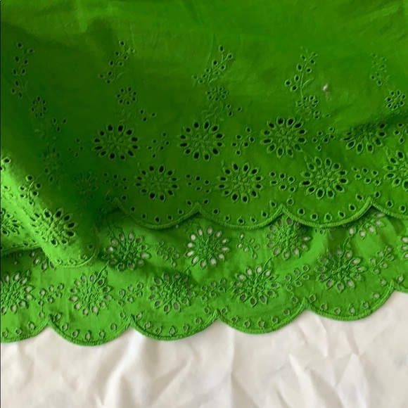 Old Navy bright green eyelet skirt M - Picture 4 of 8